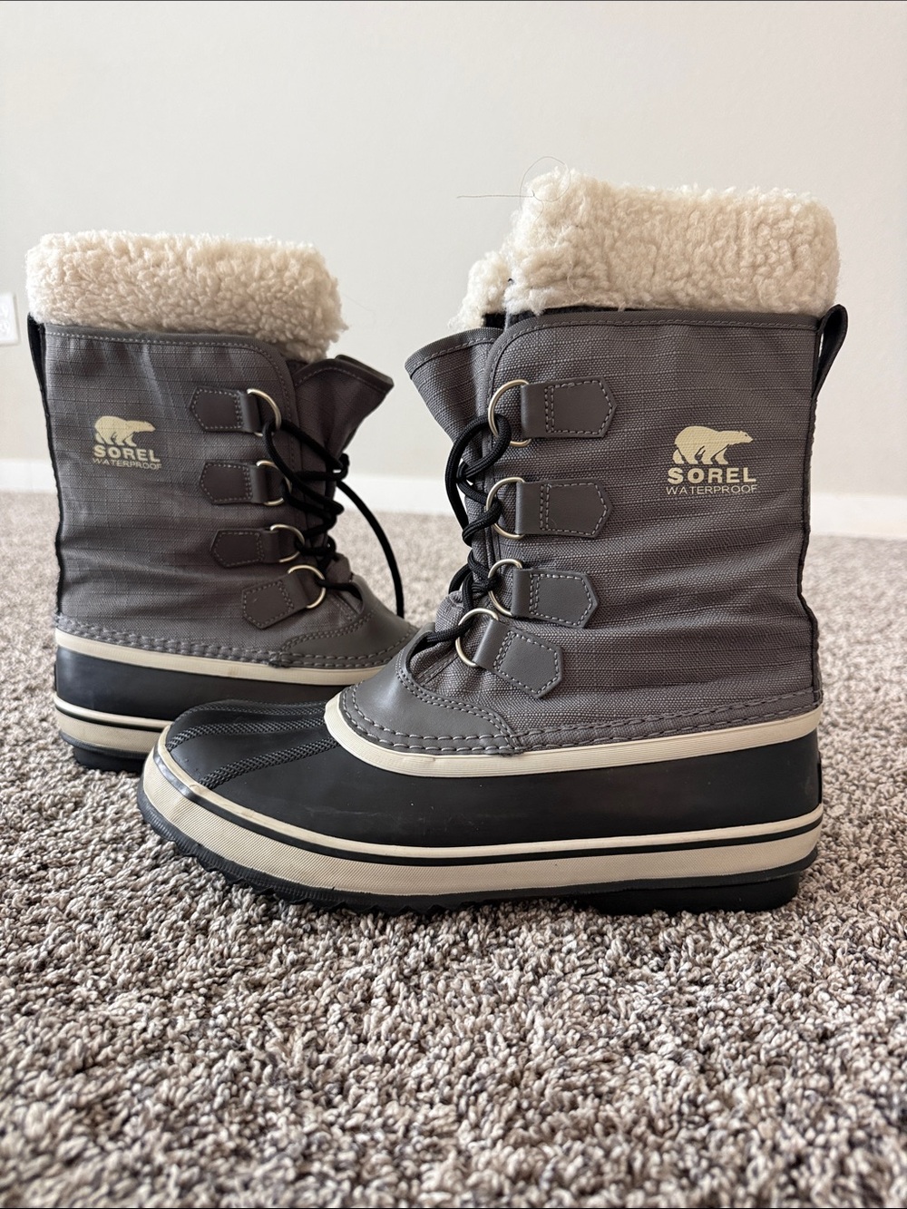 Sorel Women’s Waterproof Winter Boots - Gray with Cream Fleece